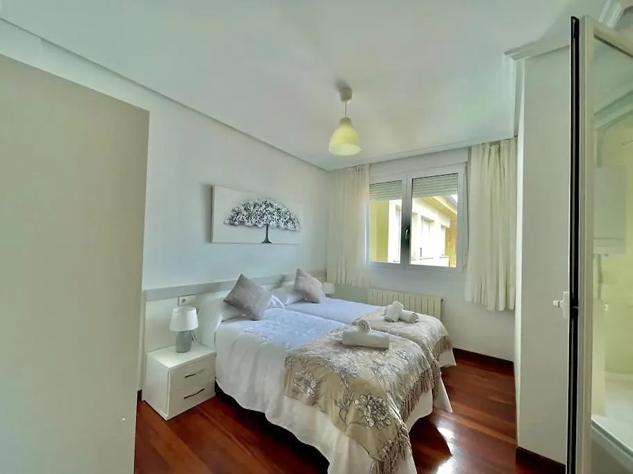 Atalaya Best Amplio Piso Cerca Del Mar Bermeo 0*,  Spain